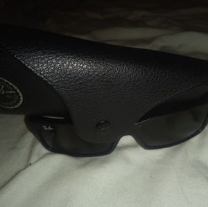 RAY BANS